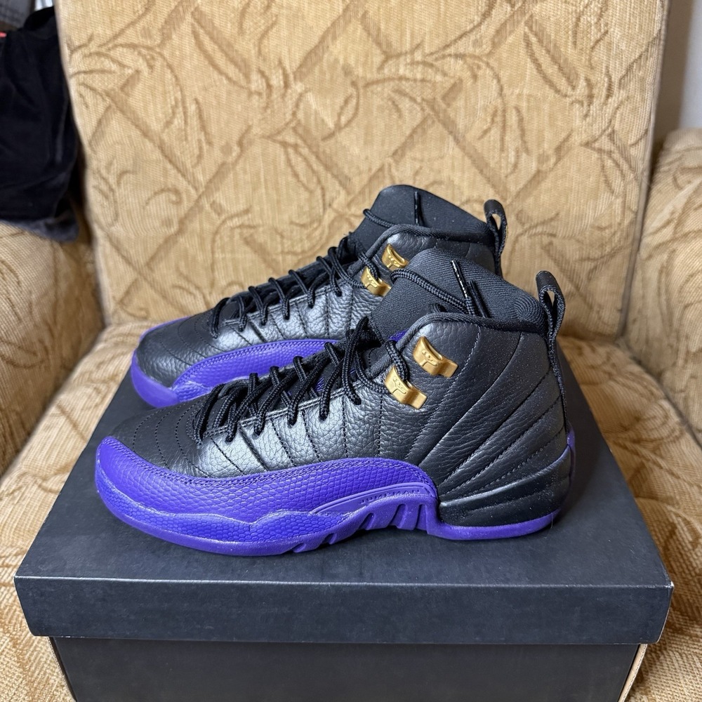 Jordan 12 Retro Field Purple‎ GS Black Purple Gold 153265-057 Size 4Y 5.5 Women